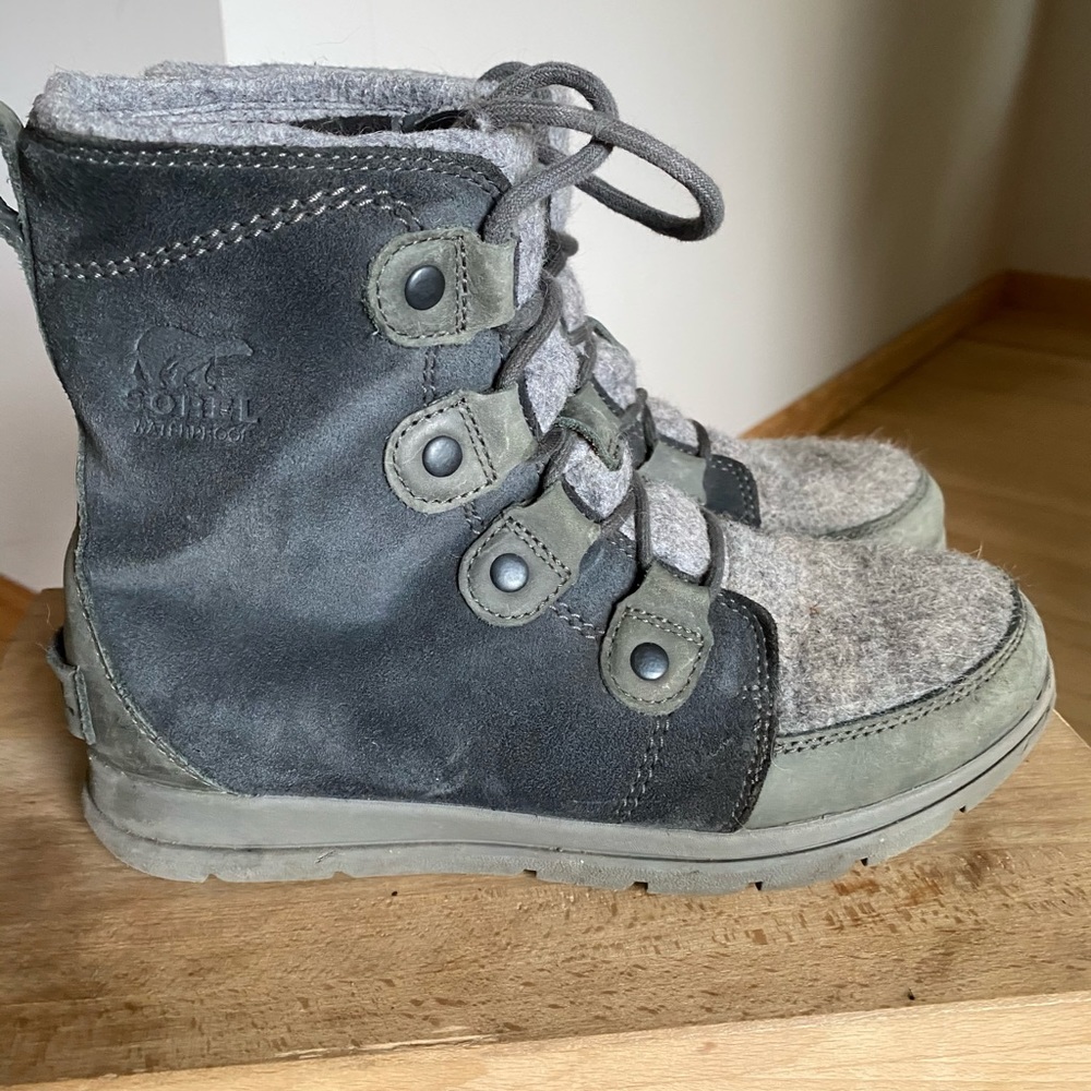Sorel Explorer Joan Boot- Gray